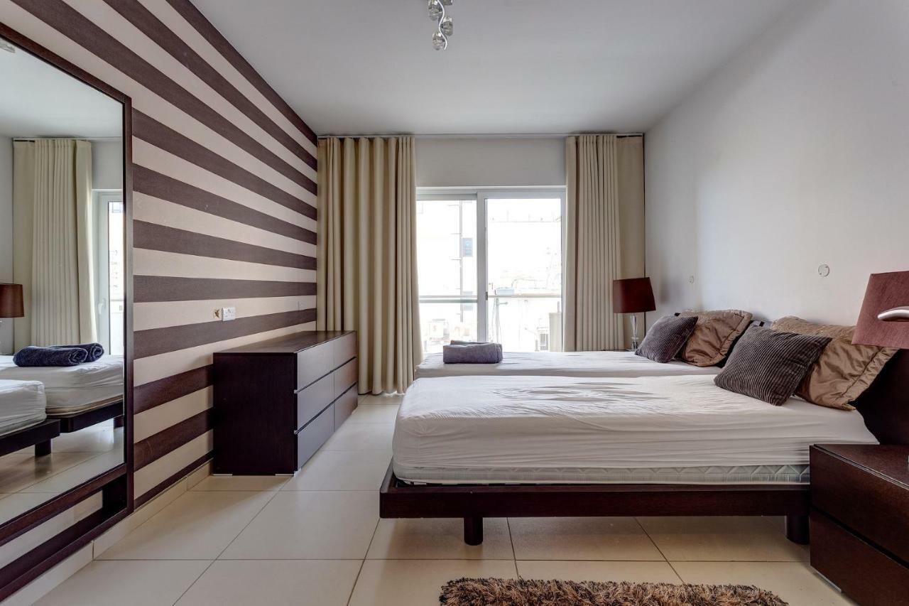Contemporary, Luxury Apartment With Valletta And Harbour Views Sliema Luaran gambar
